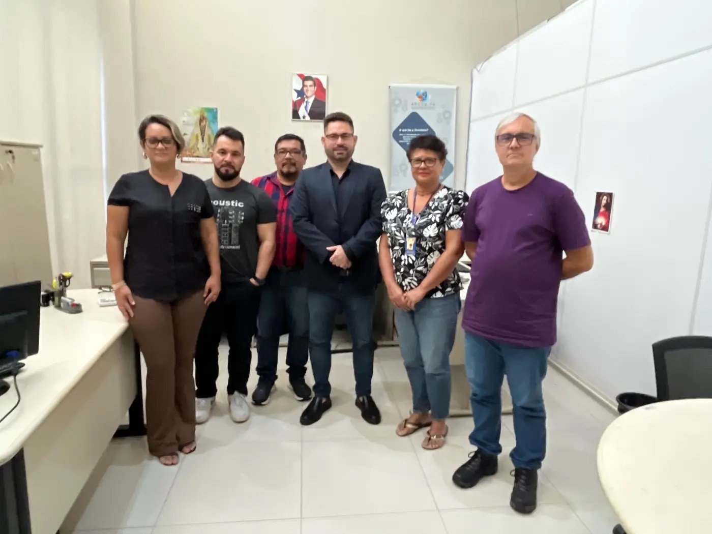 Equipe da Ouvidoria passa por treinamento